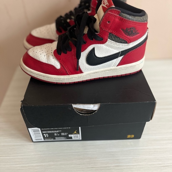 Jordan Other - Kids size 1.5 y Jordan 1 lost & found reimagined 1s
